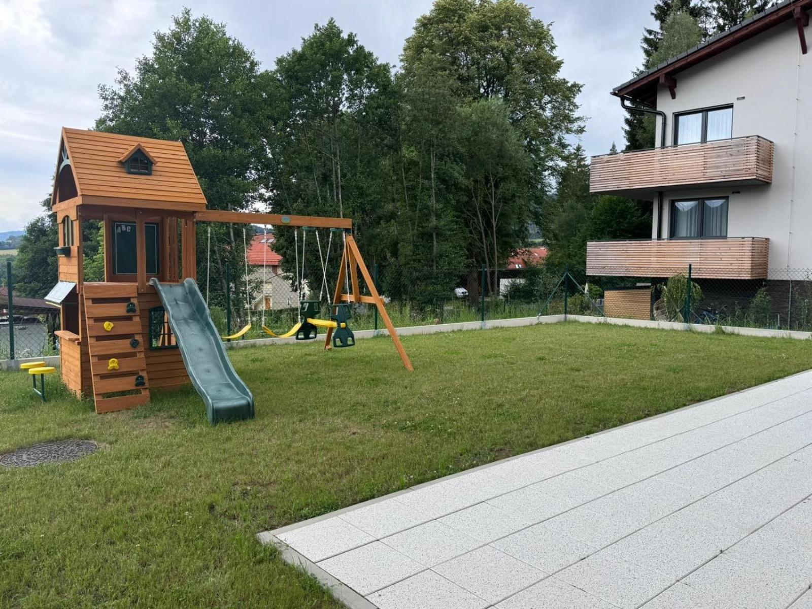 Ferienwohnung Korzo Lipno C Lipno nad Vltavou Exterior foto
